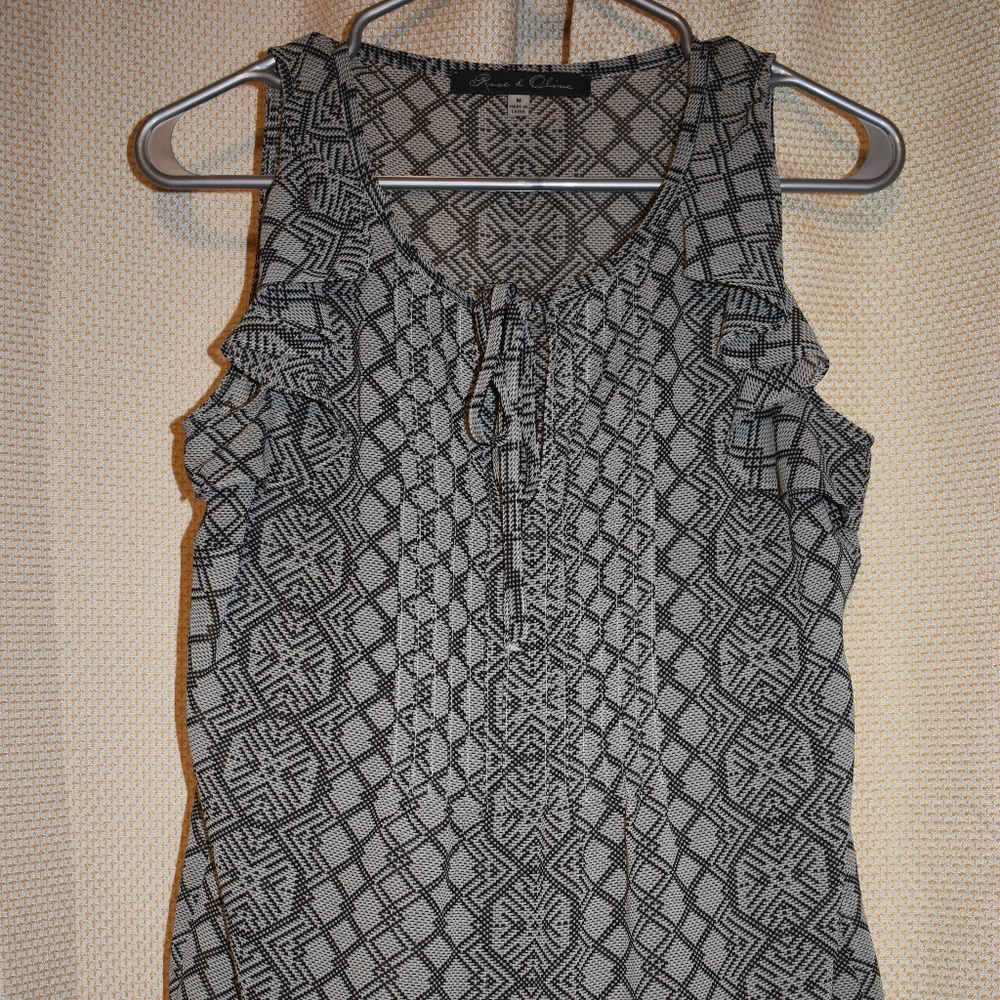 Snakeskin pattern, ruffled tank top